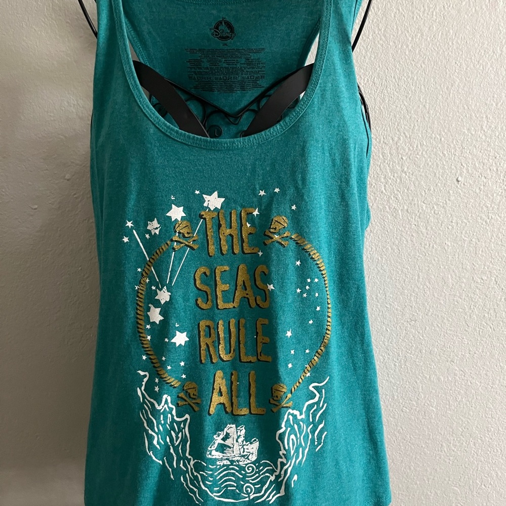 Disney Pirates tank top size XXL